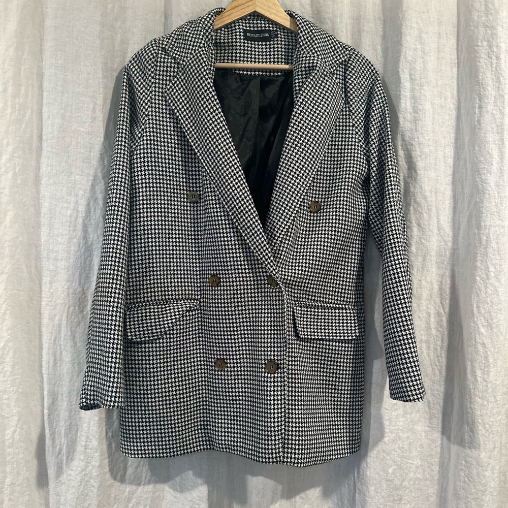 pretty little thing | black check print blazer / coat (nwot)